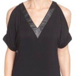 Michael kors women cold shoulder short sleeve v neck top sz xl blk new